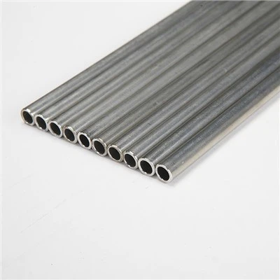 أنابيب فولاذية دقيقة